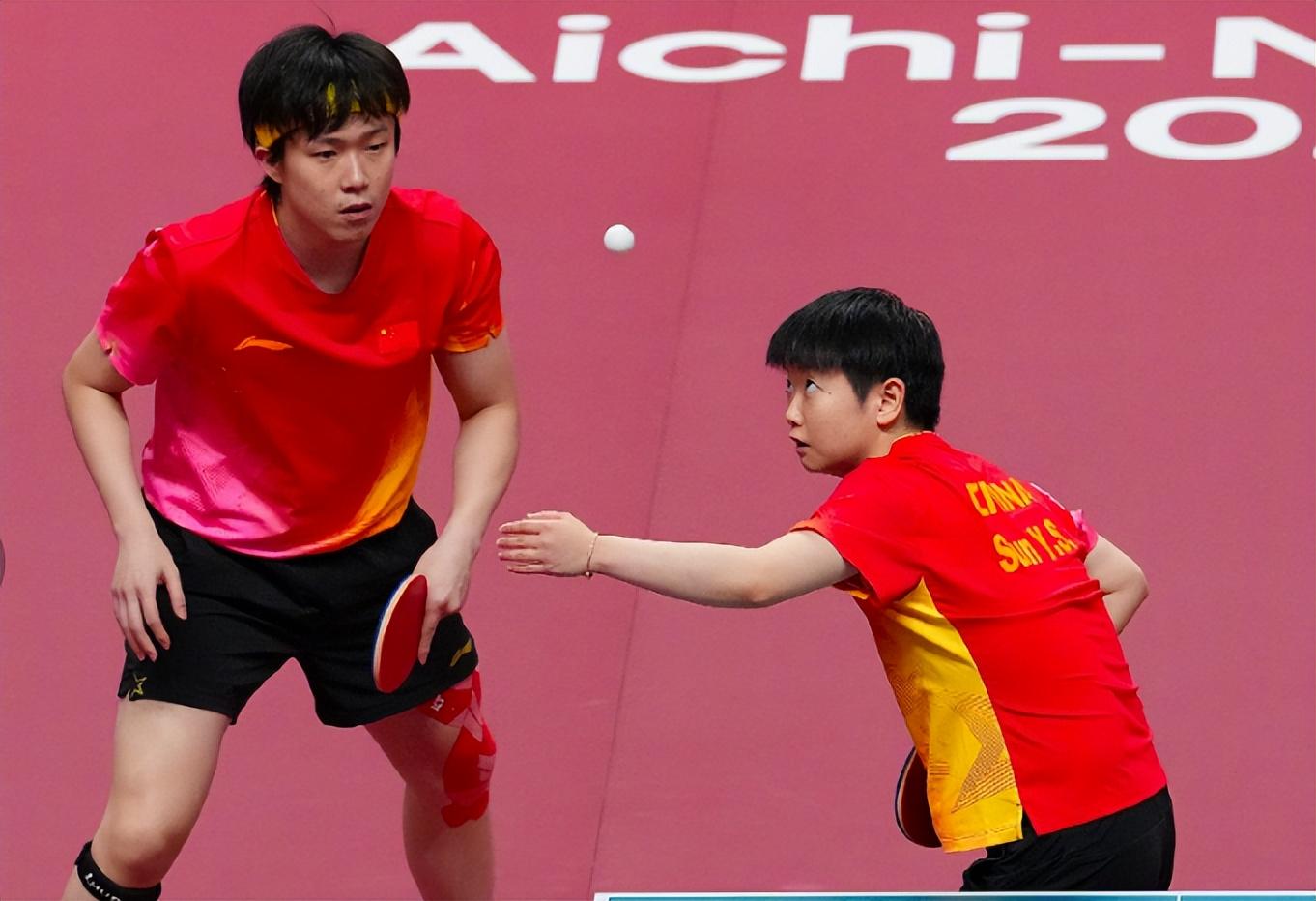 Góc Nhìn 11WIN: CCTV đưa tin cặp ＂Sa Đầu＂ giành HCB! Mạ