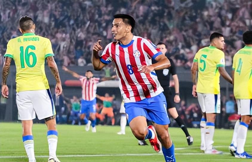 Góc Nhìn 11WIN: Eom Ji-sung dạy cho tiền vệ cánh chủ lực củ